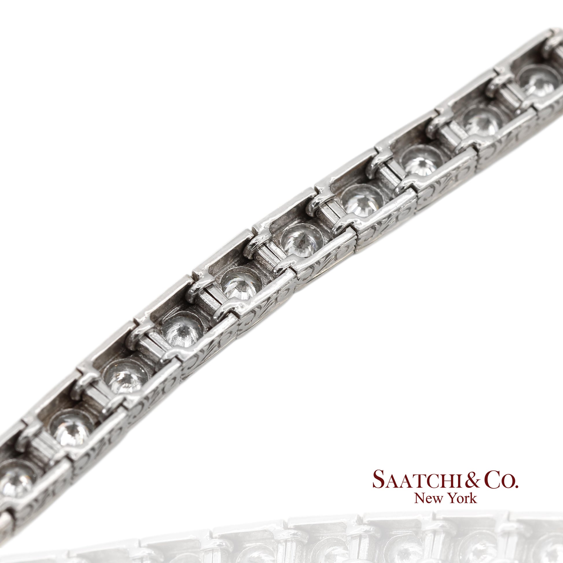 Vintage 18K 750 White Gold Natural Diamond Engraved & Milgrain Tennis Bracelet