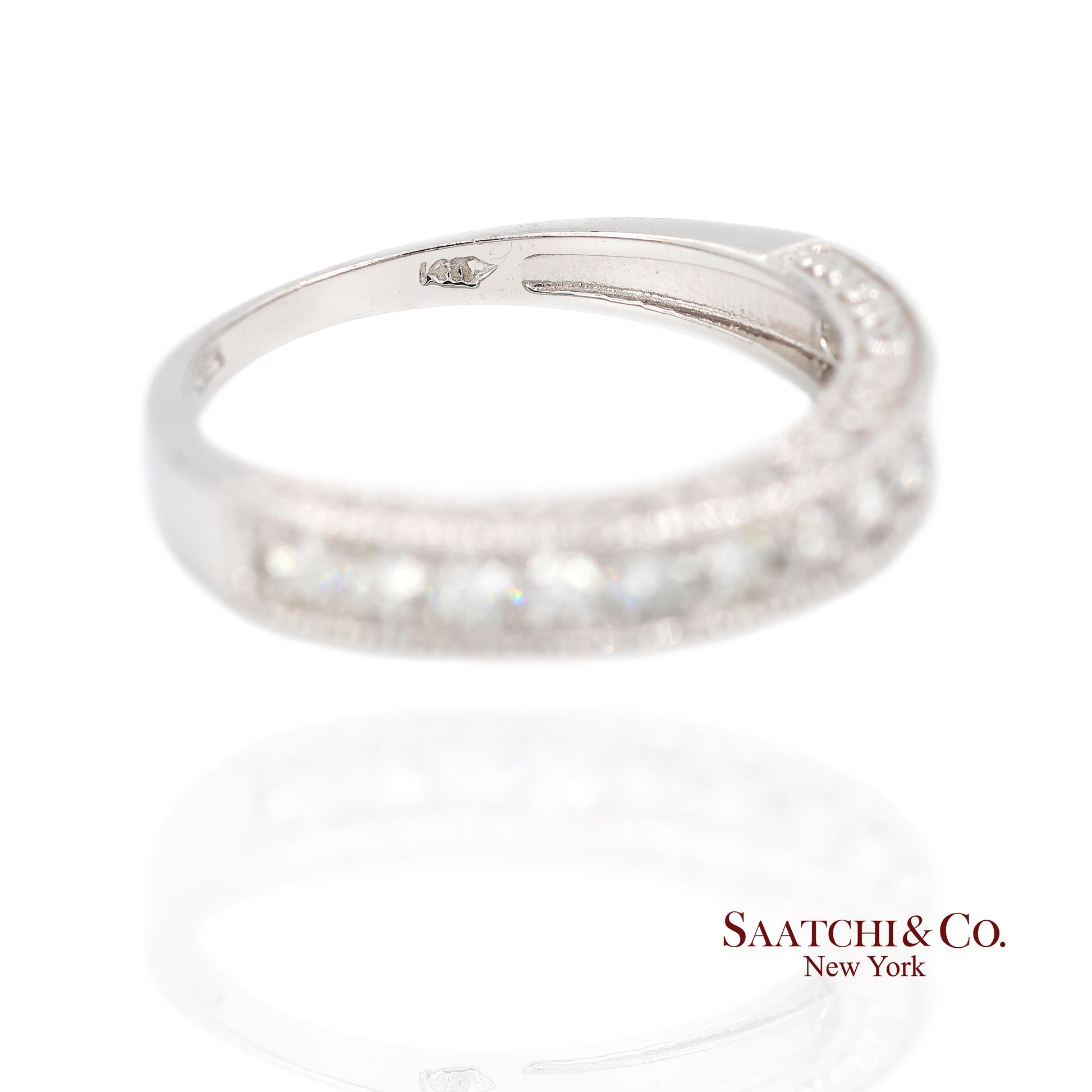 14k (585) White Gold Natural Diamond Engraved Band Ring