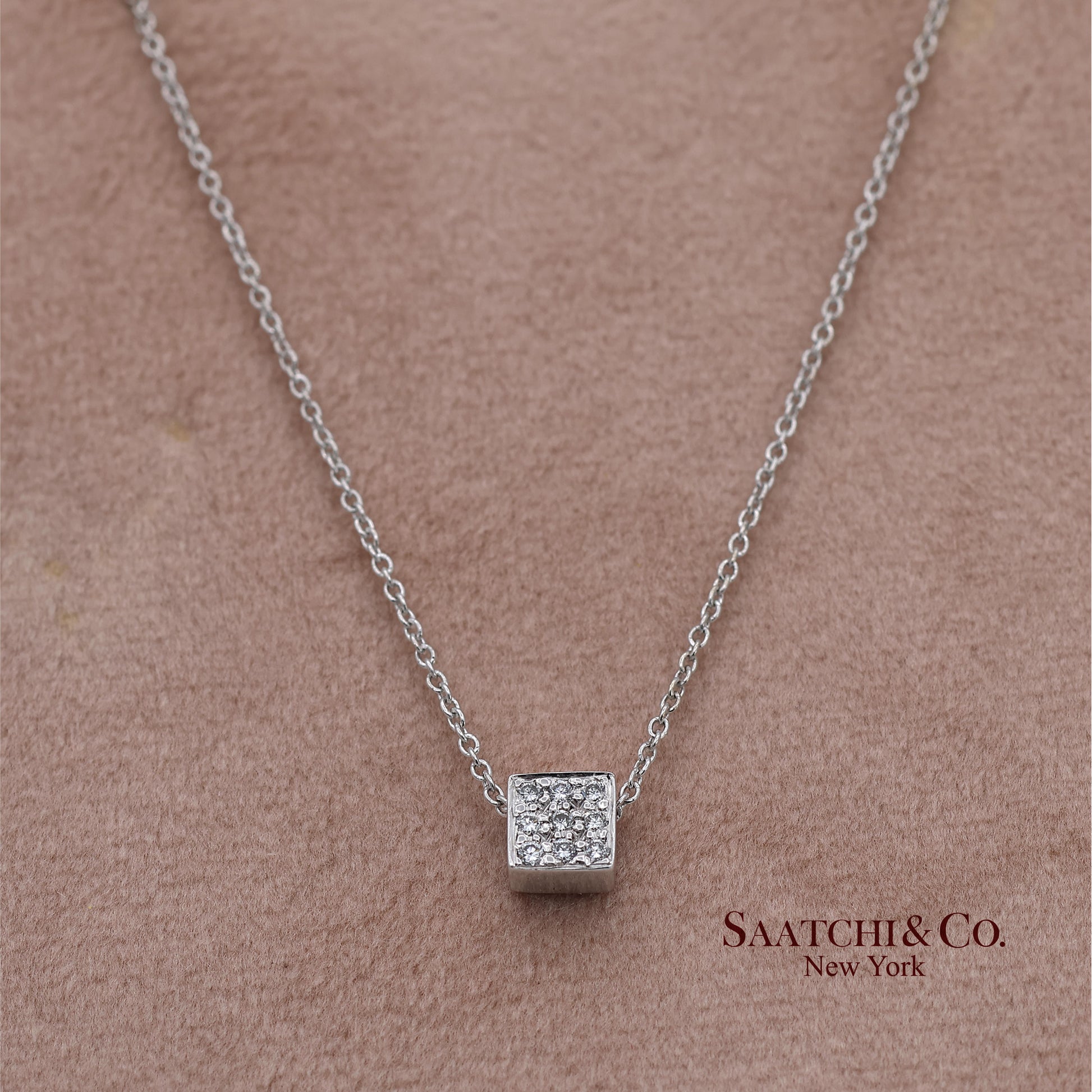 18K(750) White Gold Natural Diamond Square Box Shape Pendant Necklace with Chain