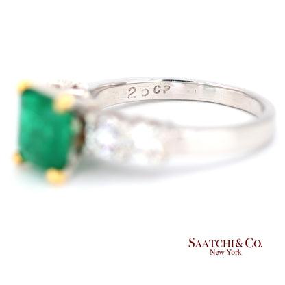 18k (750) White Gold Natural Emerald and Diamond Ring Size 7