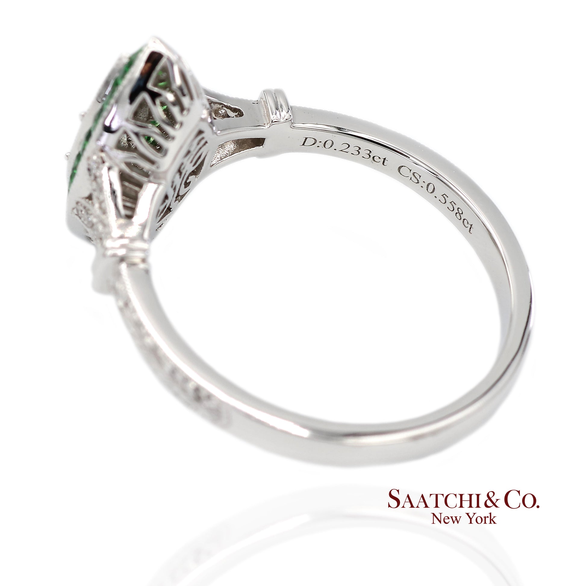18K (750) White Gold Natural Diamond and Tsavorite Marquise Milgrain Ring
