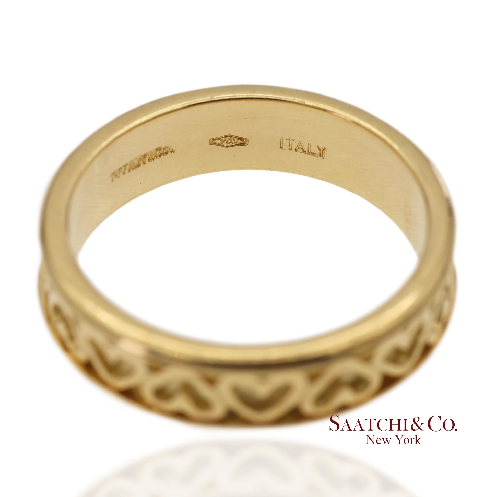 Vintage Tiffany & Co. 18K 750 Solid Yellow Gold Heart Shape Band Ring