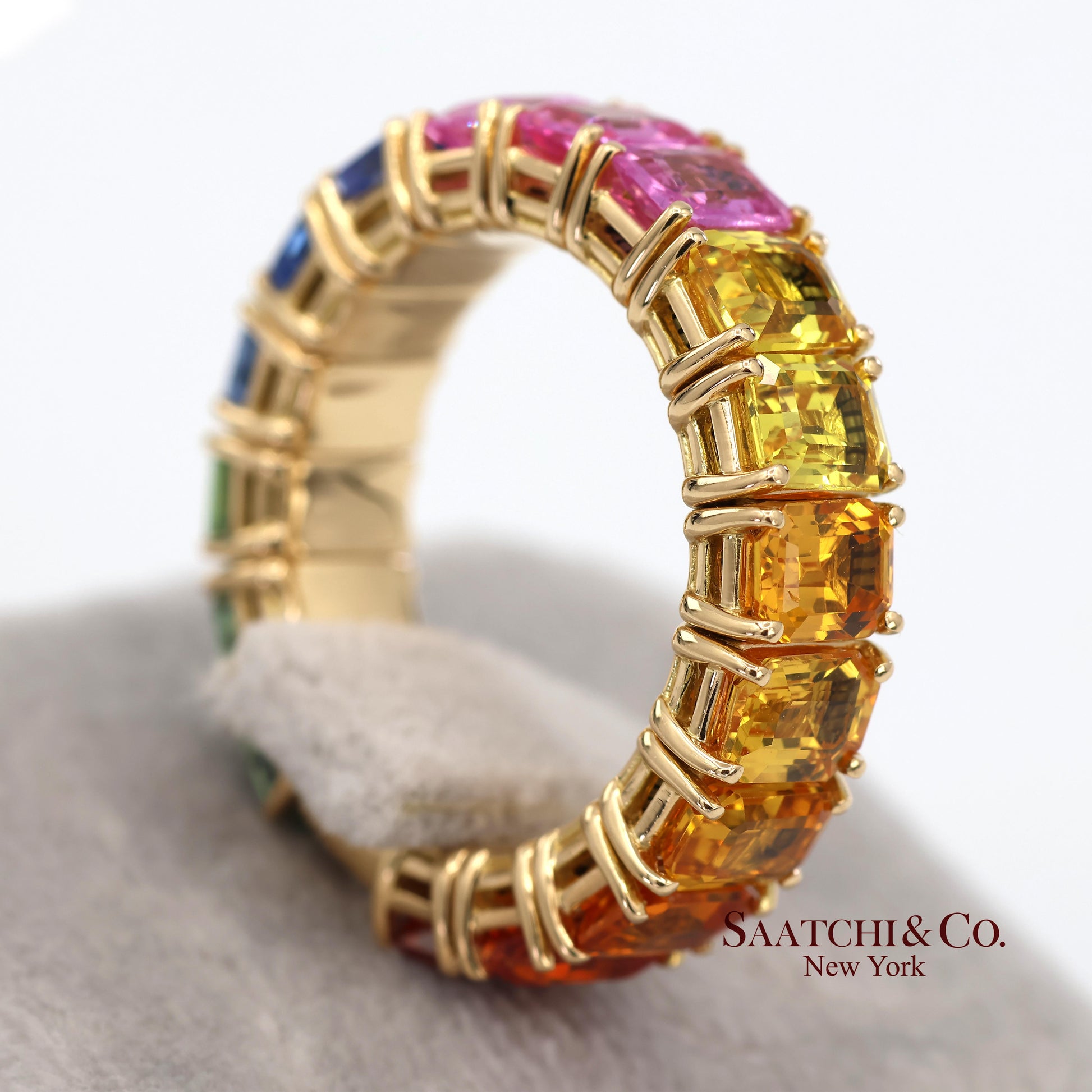 18K(750) Yellow Gold Zydo Italian Rainbow Natural Sapphire Eternity Stretch Ring