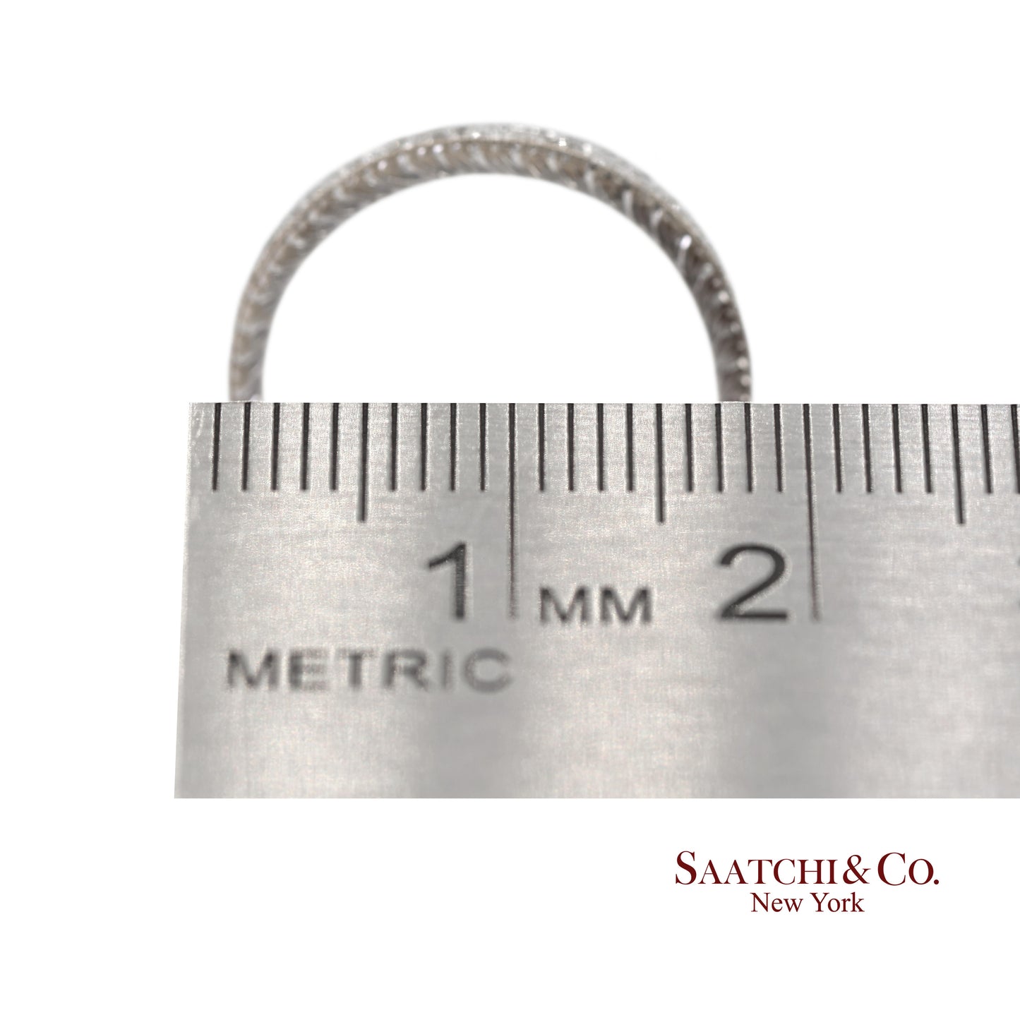 18K (750) White Gold Exquisite Hand Engraving and Milgrain Detailing Band Ring