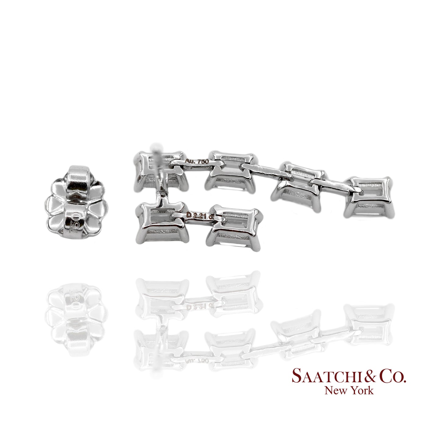 18K(750) White Gold Natural Diamond Emerald Cut Earrings