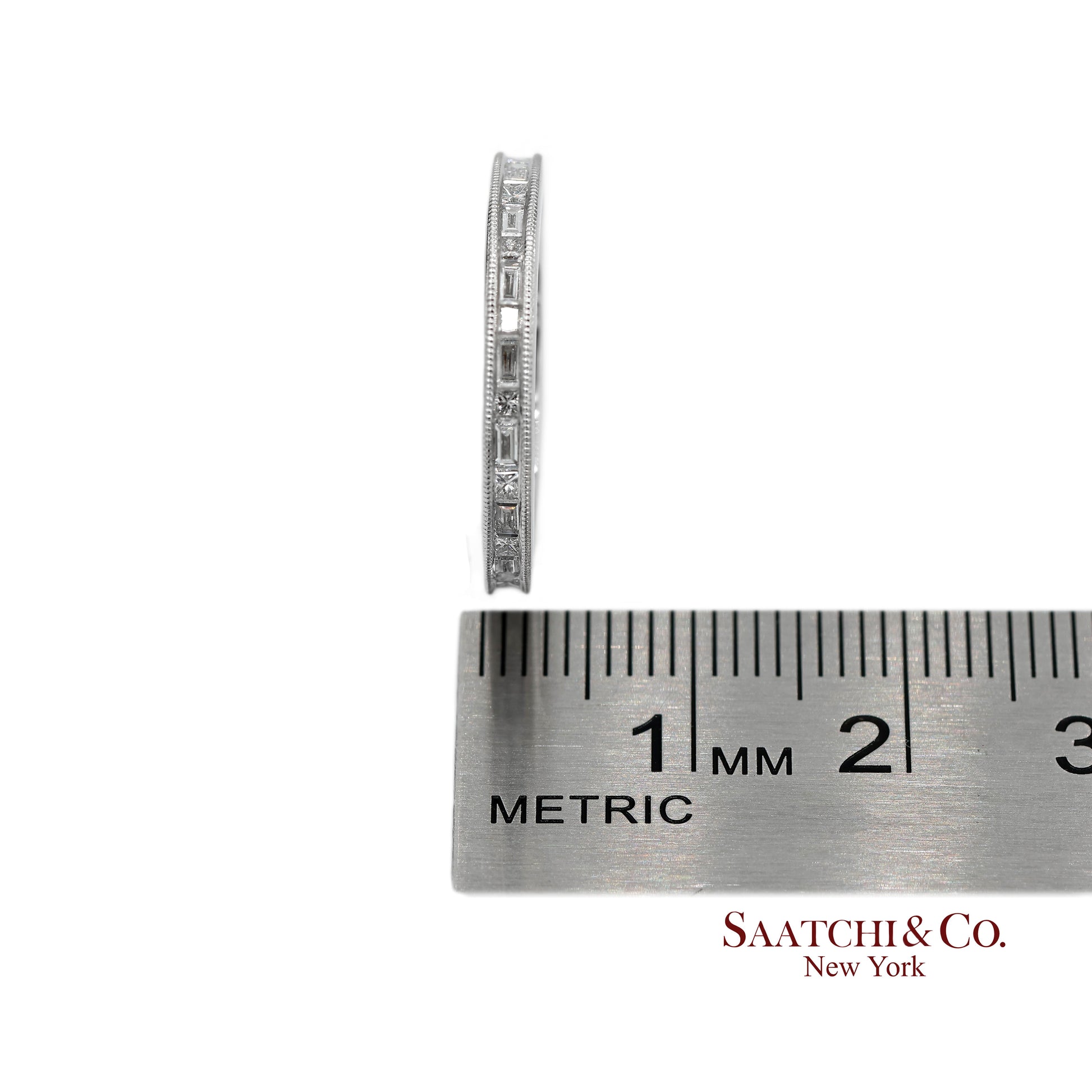 18K(750) Solid White Gold Natural Diamond Handmade Milgrain Band Ring