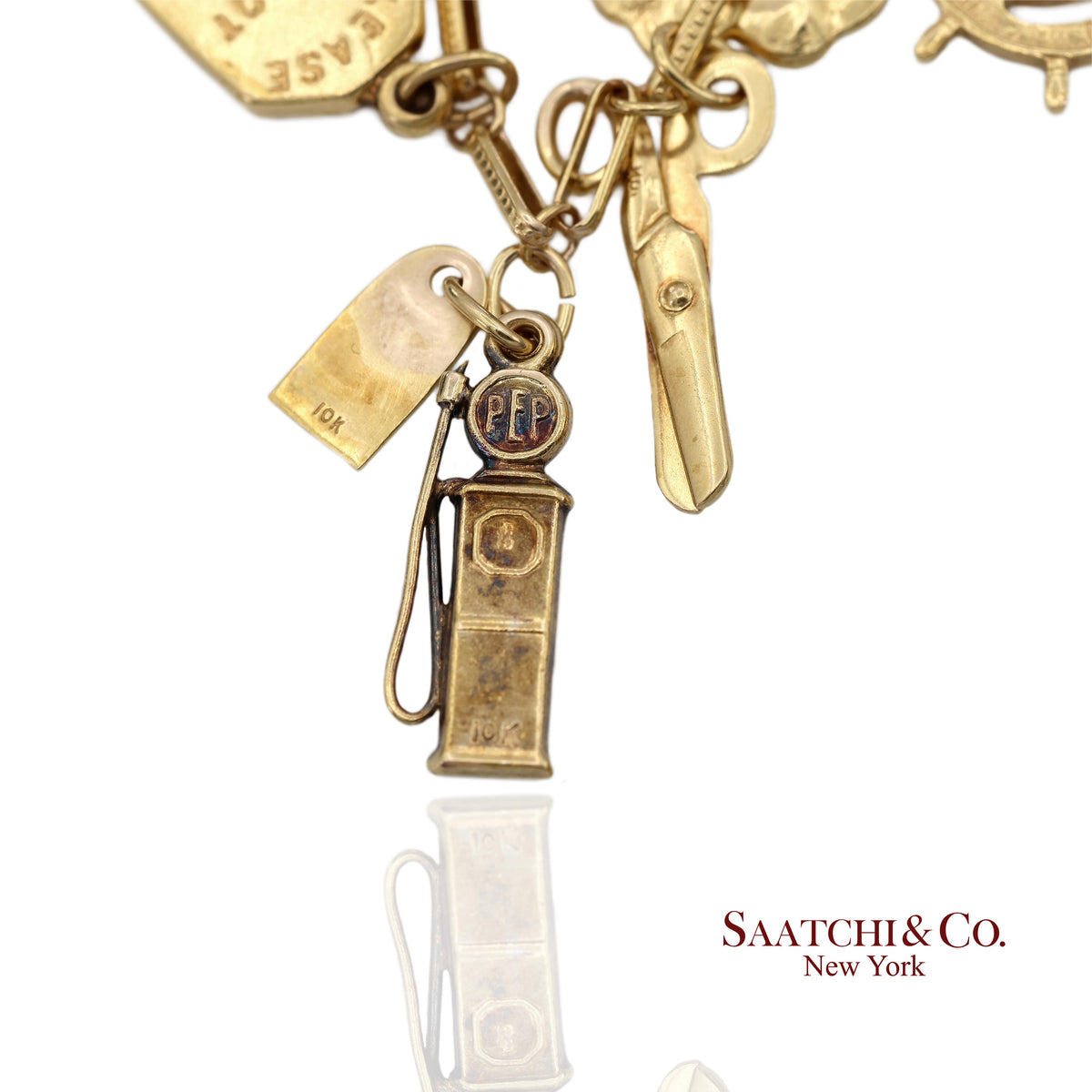 Vintage Estate 10K(417) Yellow Gold Charm Bracelet
