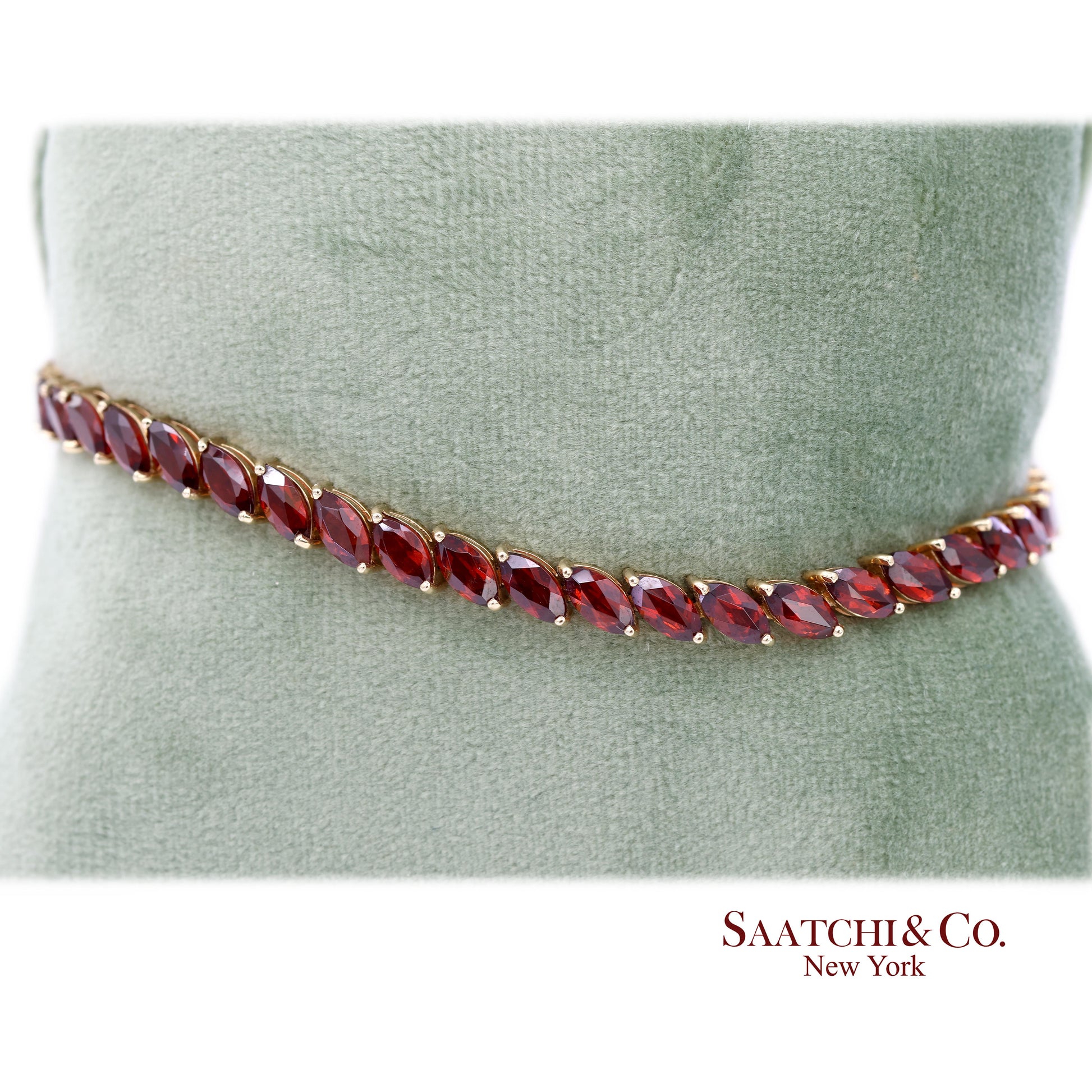 Vintage 14K 585 Solid Yellow Gold Red Garnet Marquise Cut Tennis Bracelet