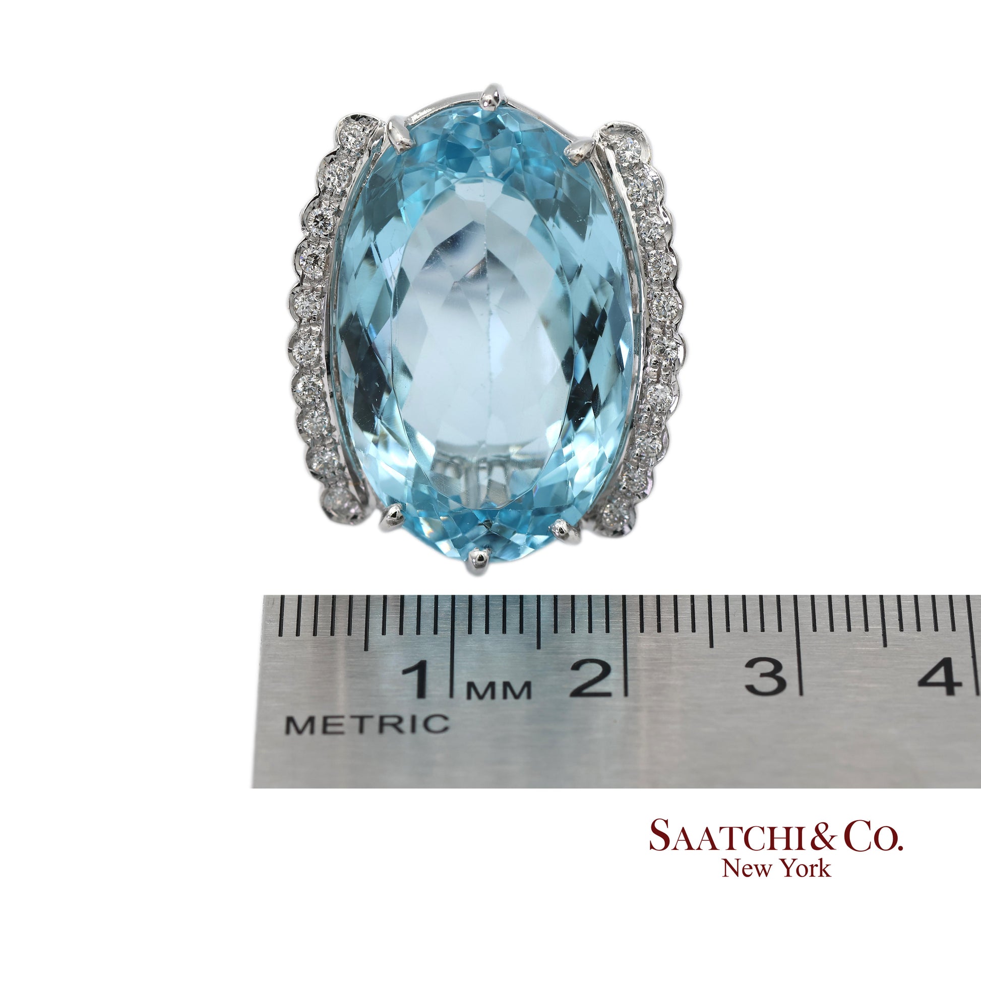 18K(750) Solid Vintage White Gold Natural Diamond and Blue Topaz Ring