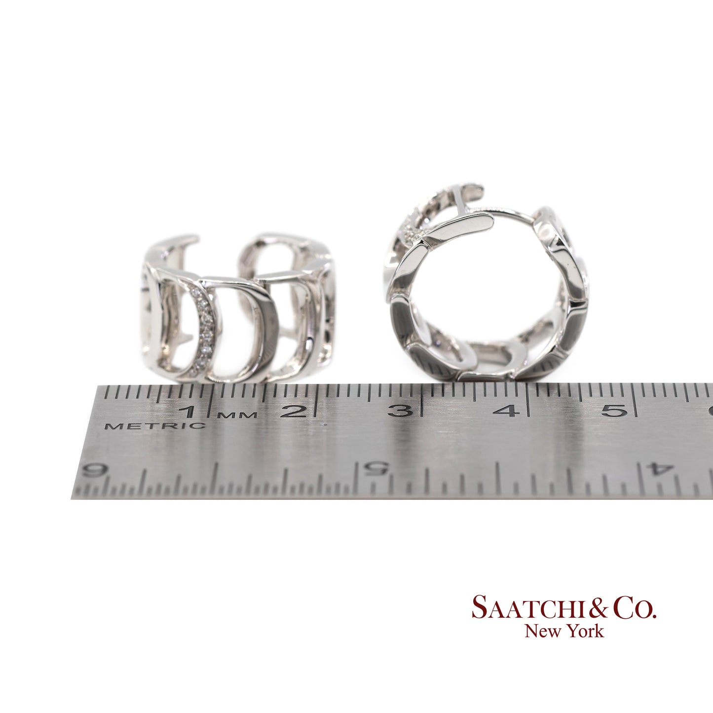 18K White Gold Natural Diamond Authentic Damiani Earrings