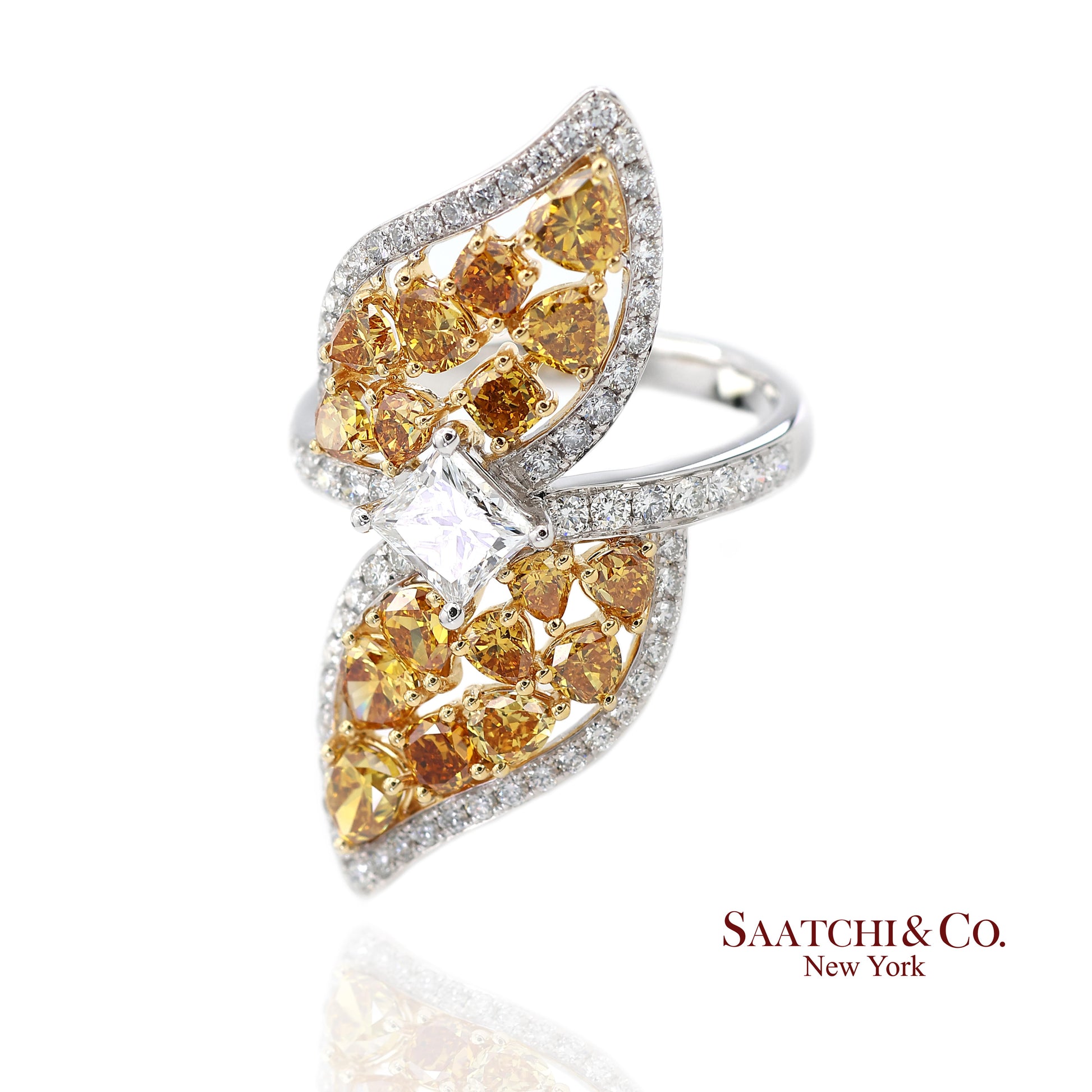 18k (750) Yellow Gold Natural Fancy Yellow Diamond Ring