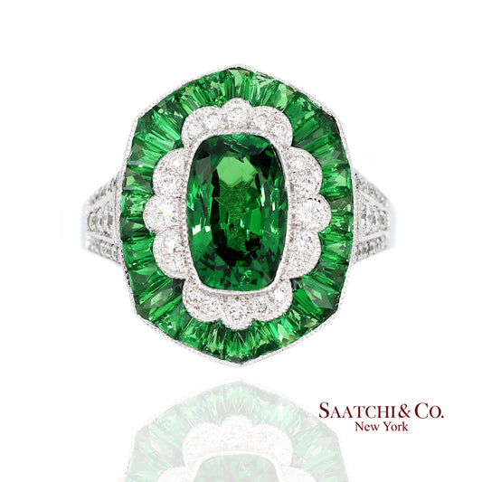 18K(750) White Gold Natural Brilliant Diamond and Tsavorite Ring