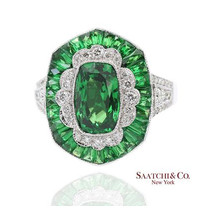 18K(750) White Gold Natural Brilliant Diamond and Tsavorite Ring