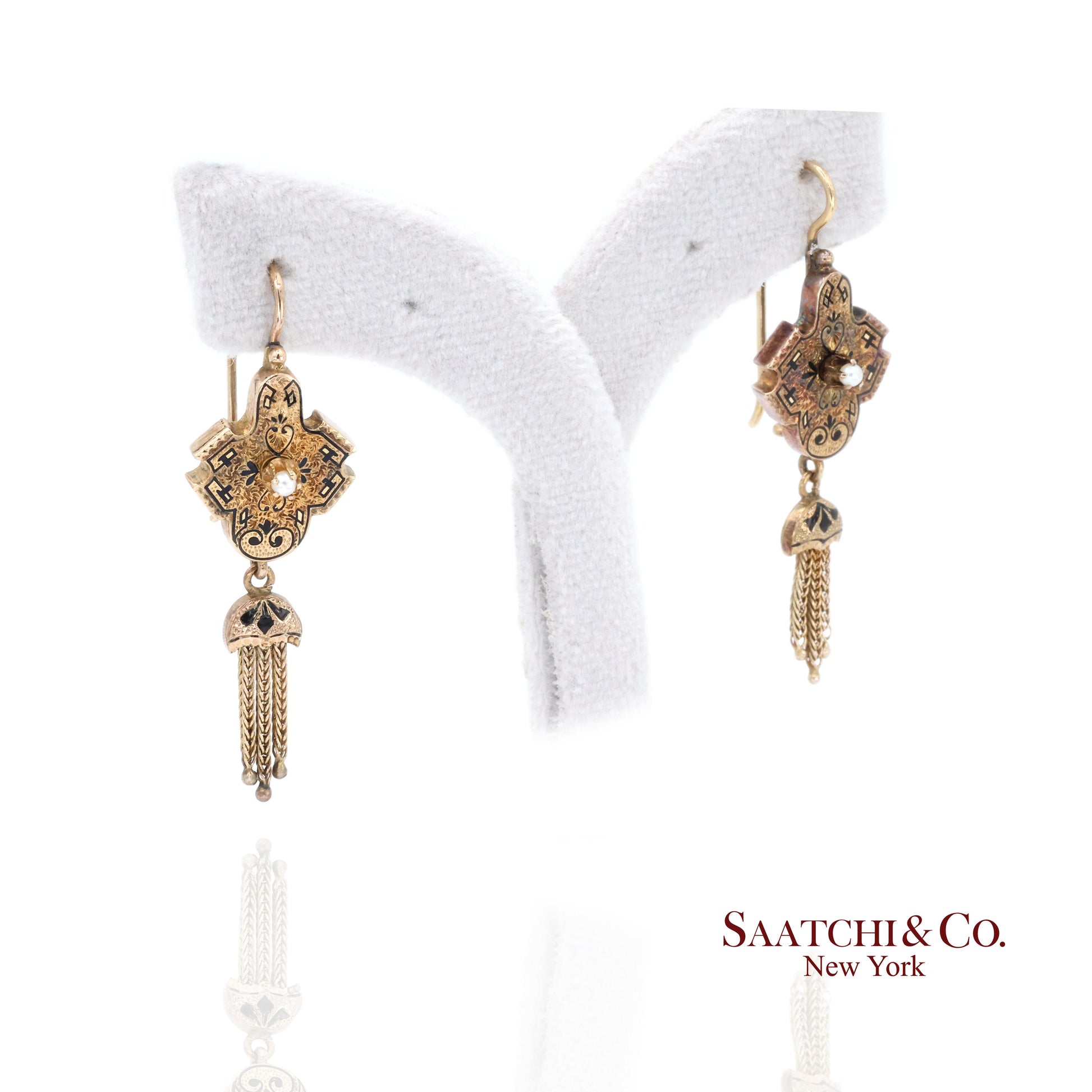 14K Yellow Gold Pearl Enamel Dangling Earring