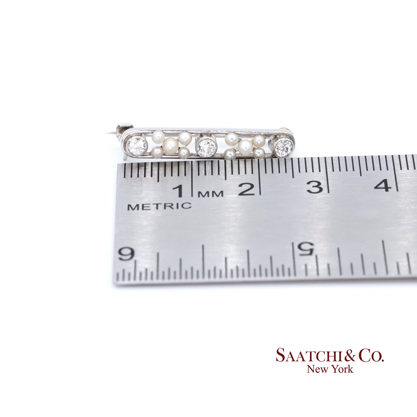 Platinum 950 Natural Round Pearl and Natural Diamond Brooch / Pin