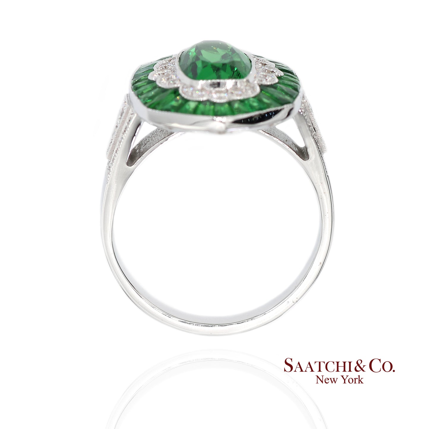 18K(750) White Gold Natural Brilliant Diamond and Tsavorite Ring