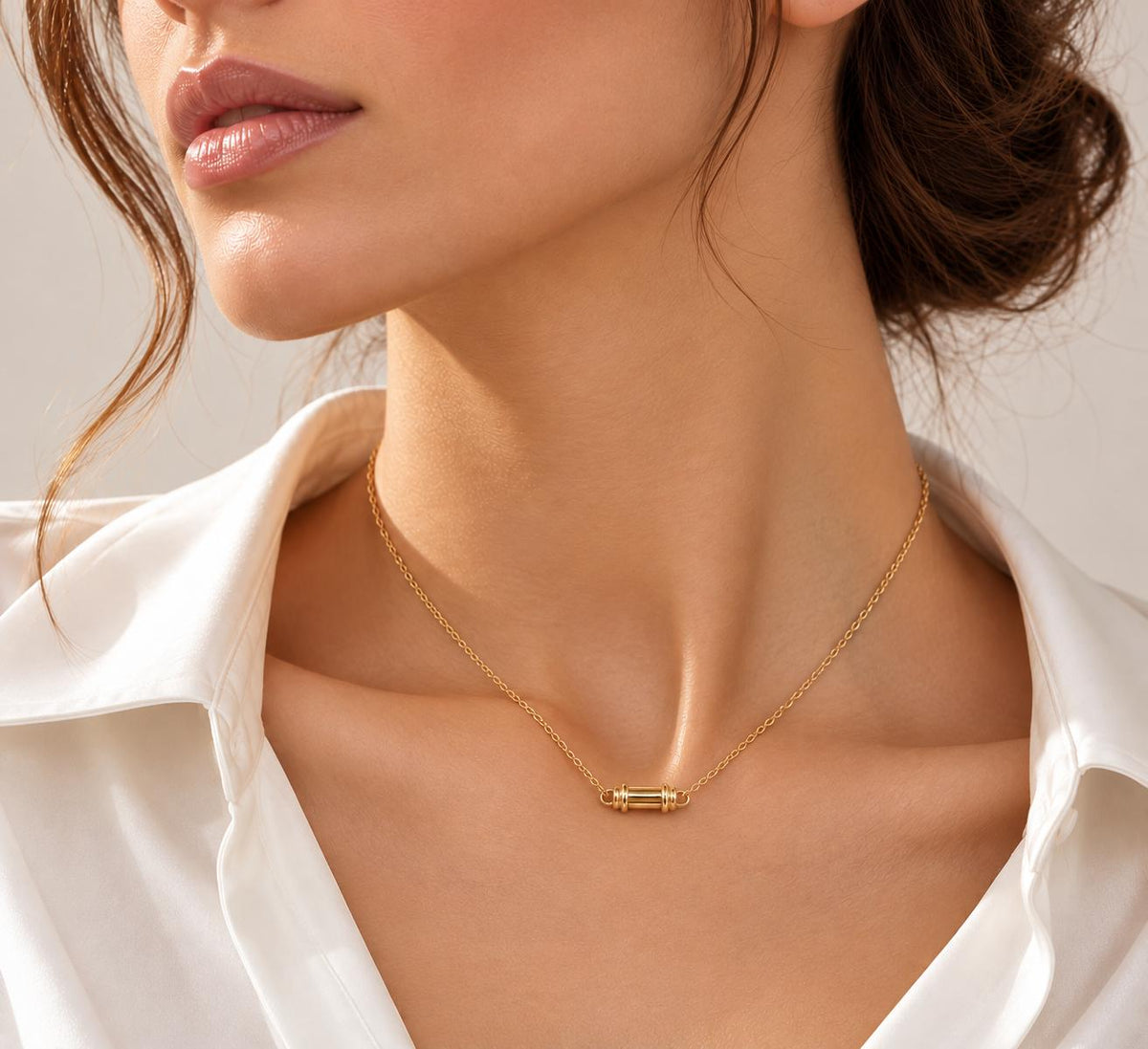 Tiffany & Co Solid 18K Yellow Gold Scroll Pendant Necklace 16"