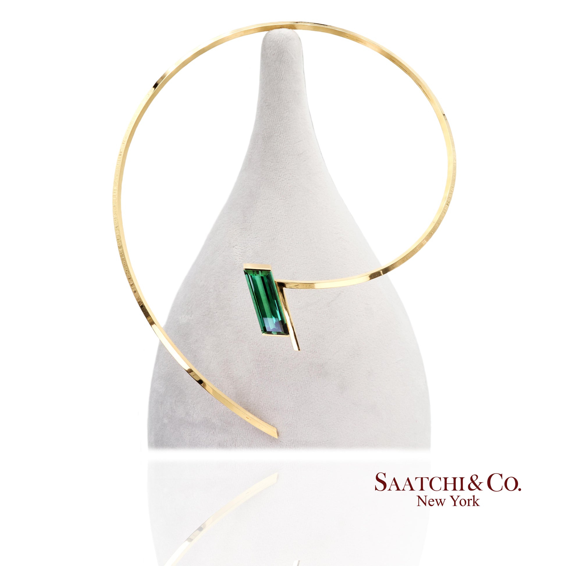 18k (750) Yellow Gold Stylish Tourmaline Necklace
