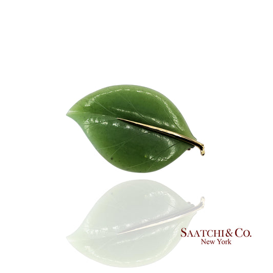 14K (585) Yellow Gold Natural Jade Stone Leaf Shape: Brooch/Pin