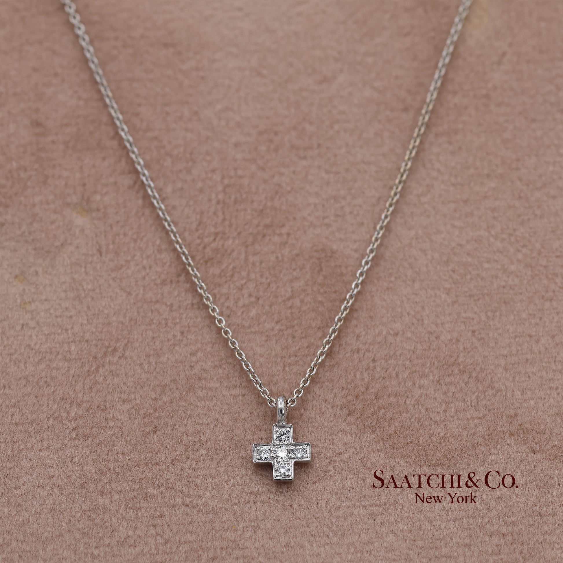 18K(750) White Gold Natural Diamond Small Cross Pendant Necklace with Chain