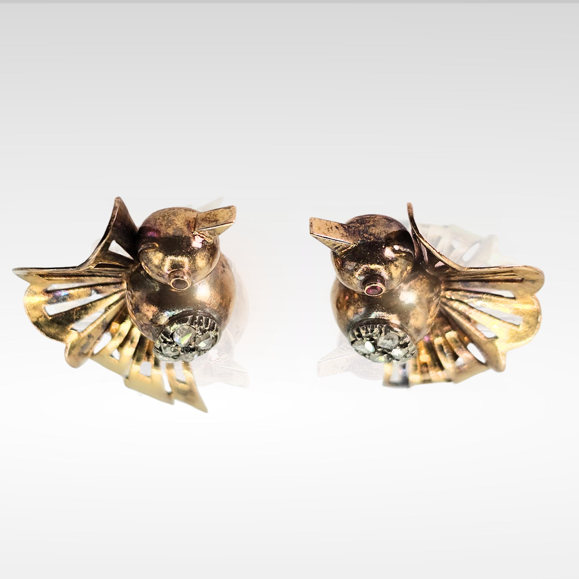 Vintage 18k (750) Yellow Gold Old Cut Natural Diamond Bird Shape Earrings