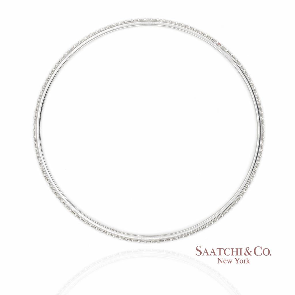 14K (585) Solid White Gold All Around Natural Diamond Bangle Bracelet