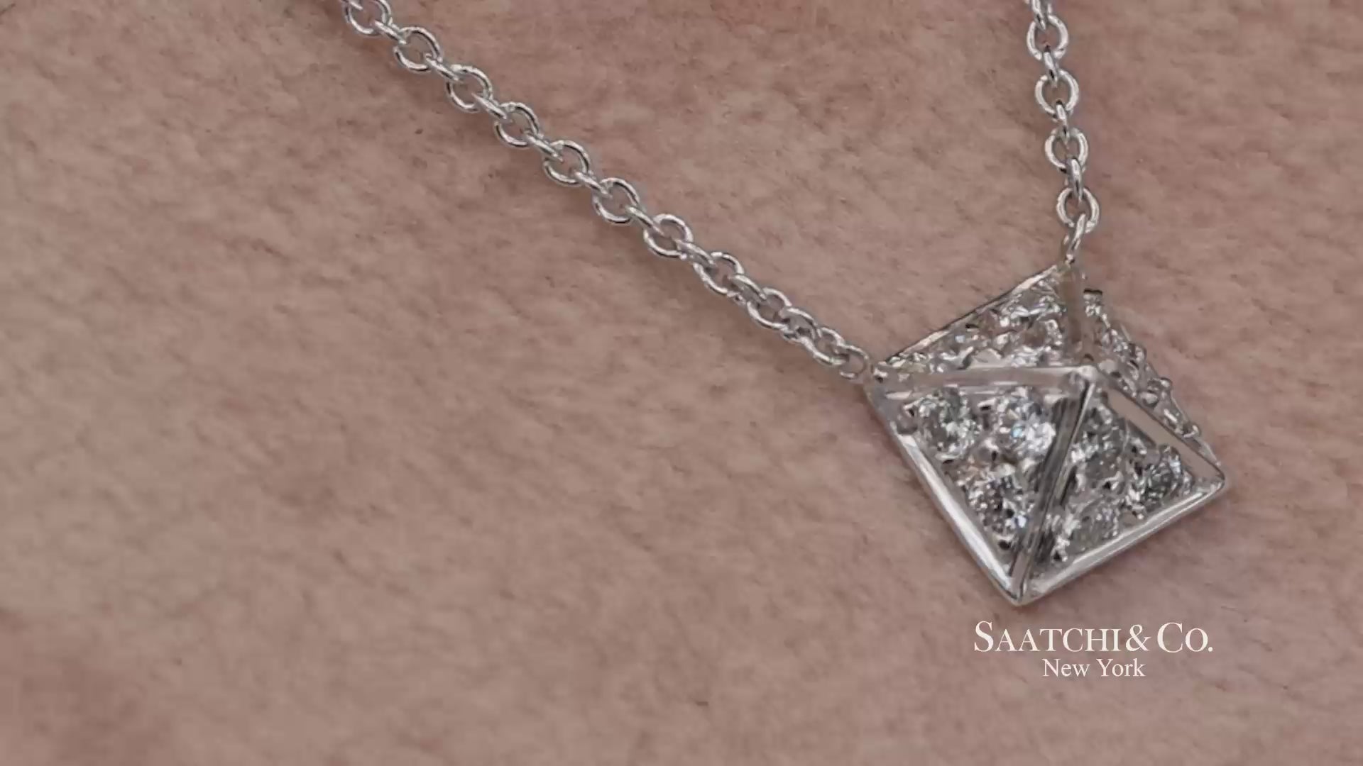 18K(750) White Gold Natural Diamond Square Shape Pendant Necklace with Chain