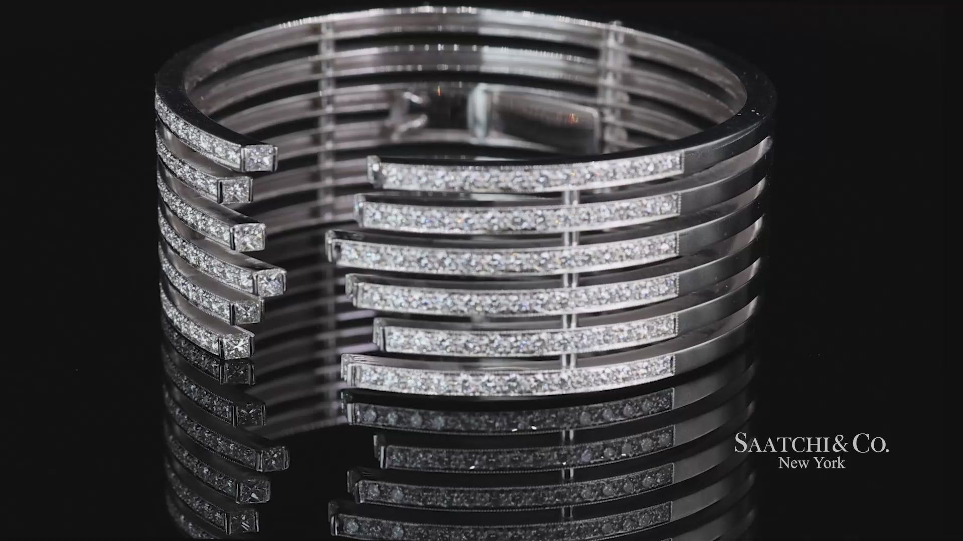 18K(750) Natural Gold Diamond Bangle Bracelets