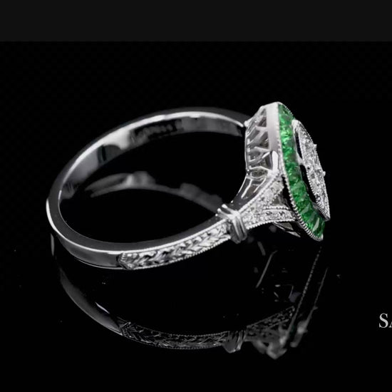 18K (750) White Gold Natural Diamond and Tsavorite Marquise Milgrain Ring
