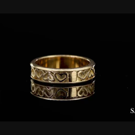 Vintage Tiffany & Co. 18K 750 Solid Yellow Gold Heart Shape Band Ring