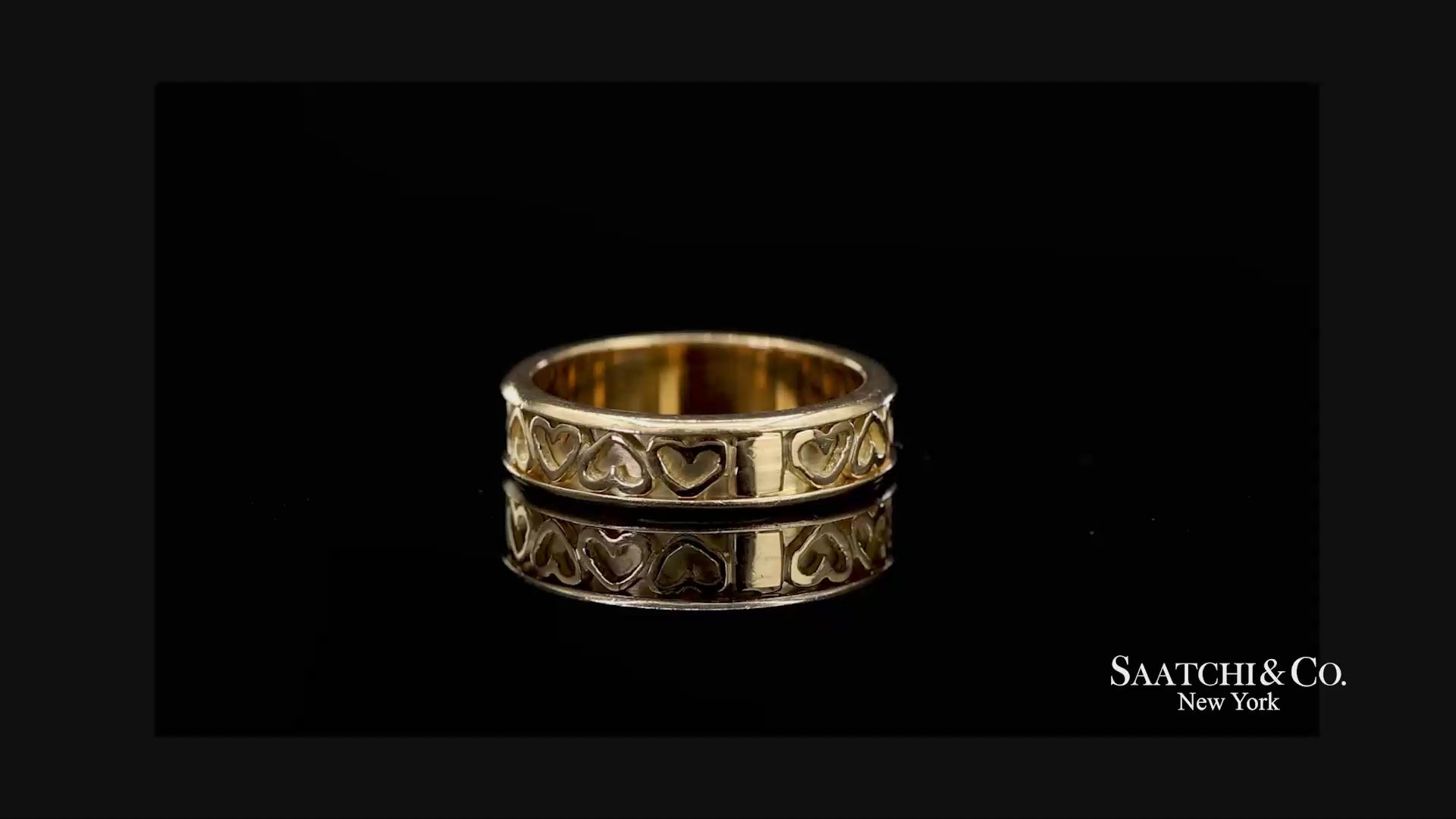 Vintage Tiffany & Co. 18K 750 Solid Yellow Gold Heart Shape Band Ring
