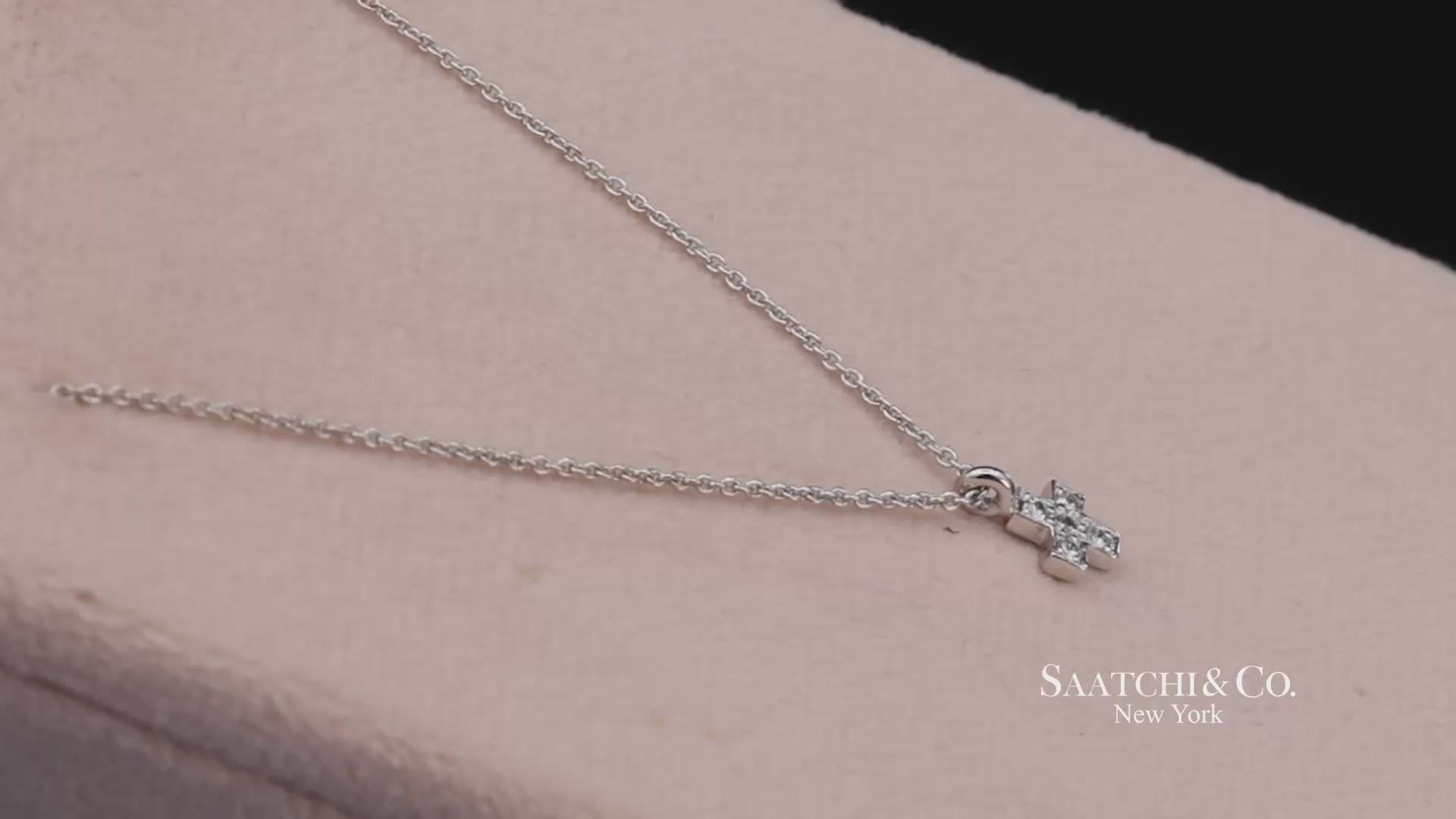 18K(750) White Gold Natural Diamond Small Cross Pendant Necklace with Chain
