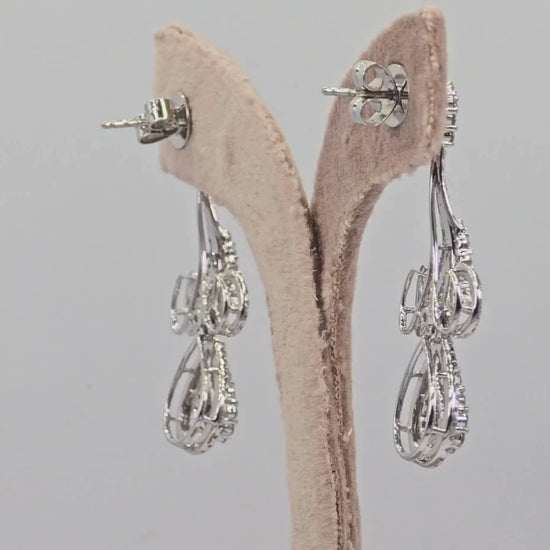 Natural Diamond Earring Pear Shape in 18K (750) White Gold