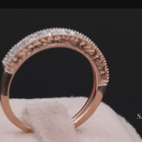 14K (585) Rose Gold Natural Diamond Engraved Band Ring