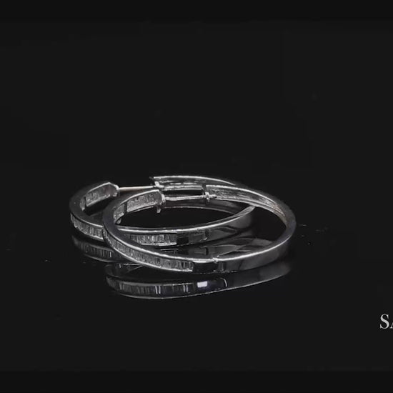 18K White Gold Natural Diamond Hoop Earring