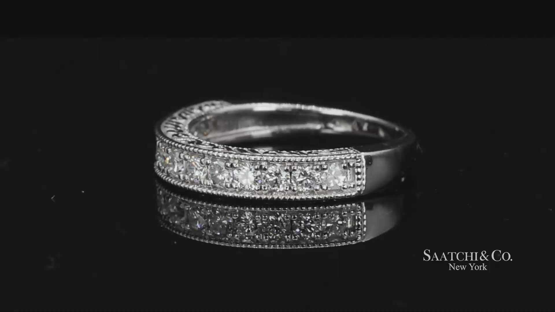 14k (585) White Gold Natural Diamond Engraved Band Ring