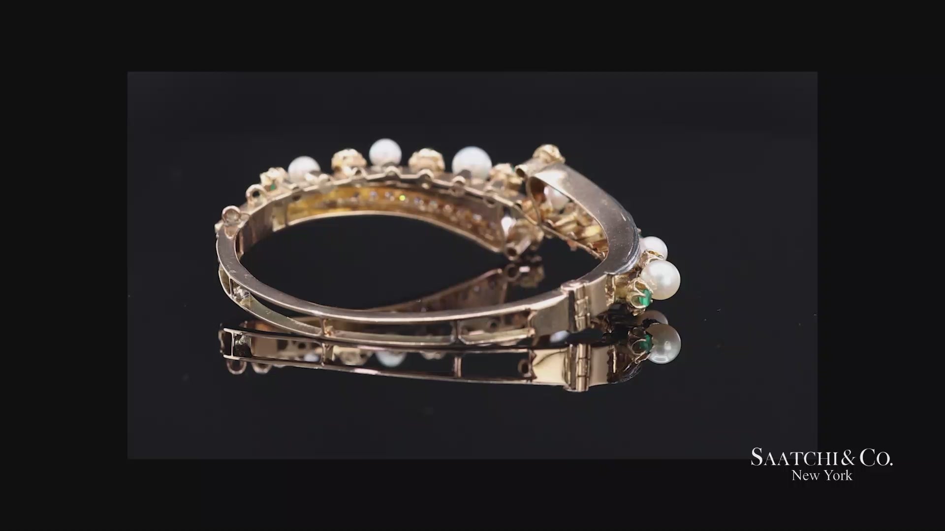 Old Vintage 14K (585) Yellow Gold Natural Diamond Bangle Bracelet