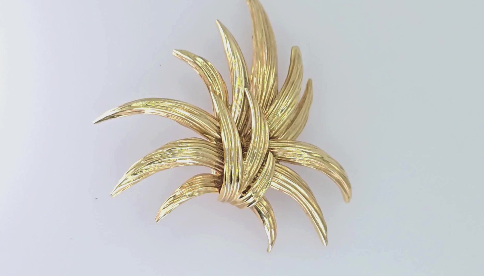 Tiffany & Co: 14k(585) Yellow Gold  Vintage Brooch / Pin