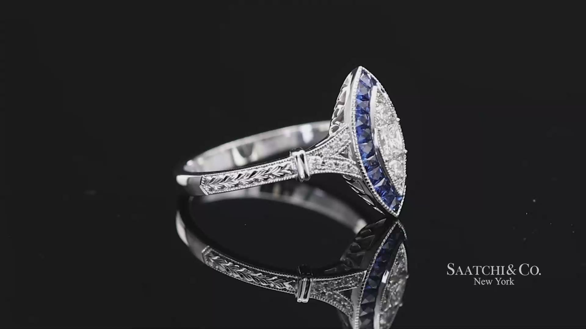 18K (750) White Gold Natural Diamond and Sapphire Marquise Milgrain Ring