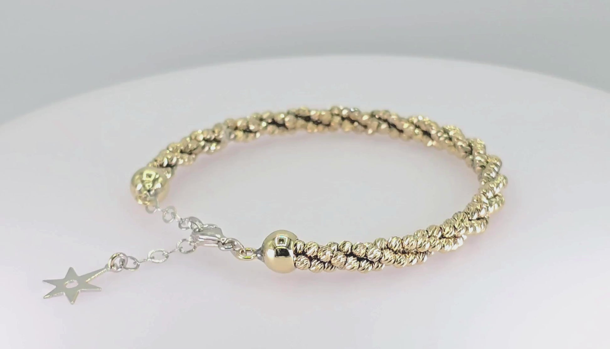 14k (585) White and Yellow Gold Diamond Cut Gold Bangle / Bracelet, Adjustable
