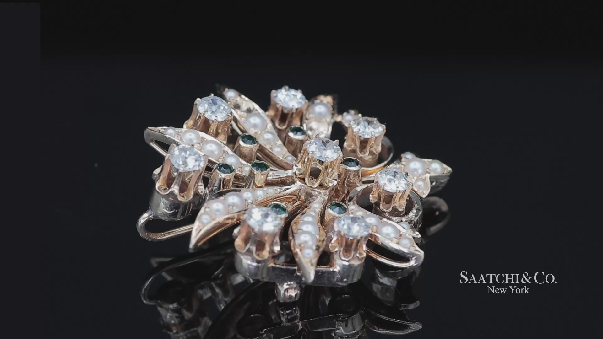 14k (585) Vintage Yellow Gold Natural Diamond and Emerald Brooch / Pendant