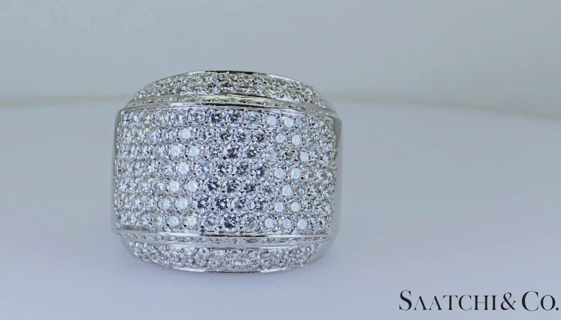 18K (750) White Gold Natural F-G Diamond Color Ring Size 8