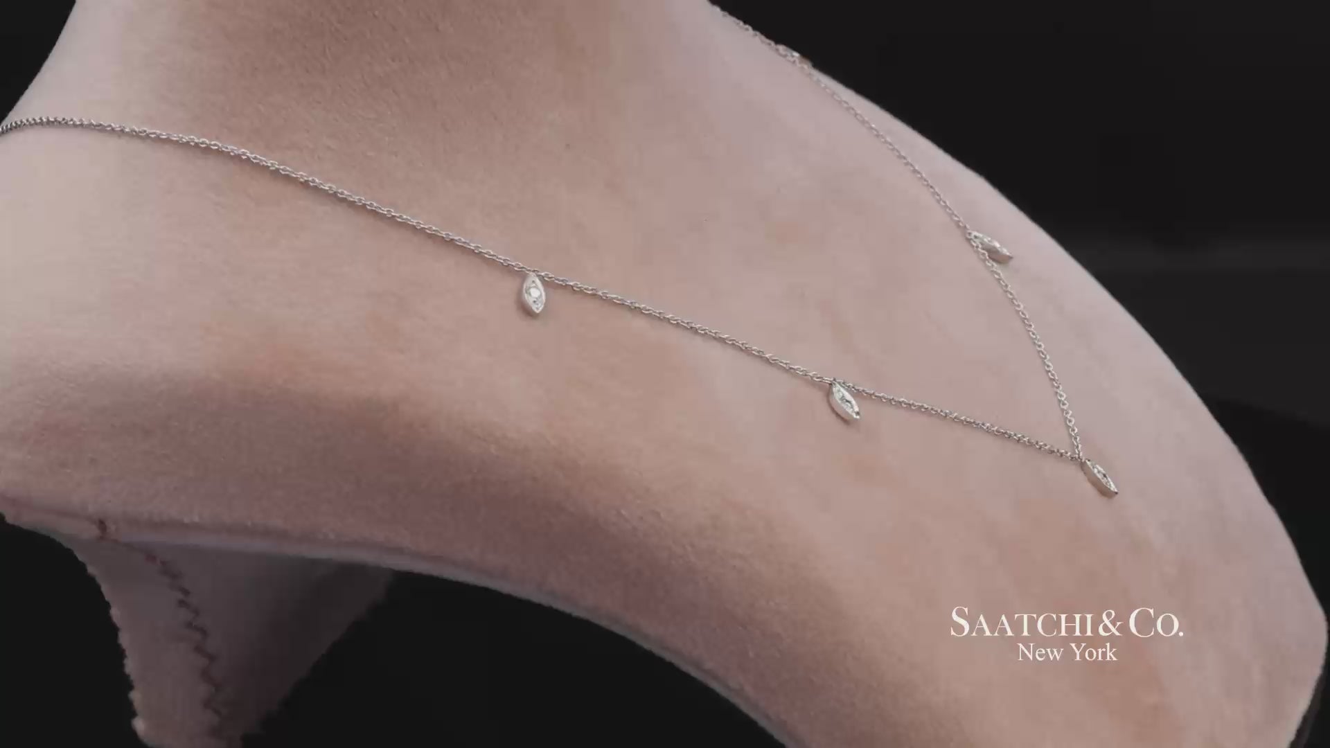 18K(750) White Gold Natural Diamond Marquise Shape Pendant Necklace with Chain