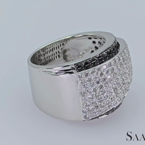 18K (750) White Gold - Natural Round Cut Black and White Diamond : Ring
