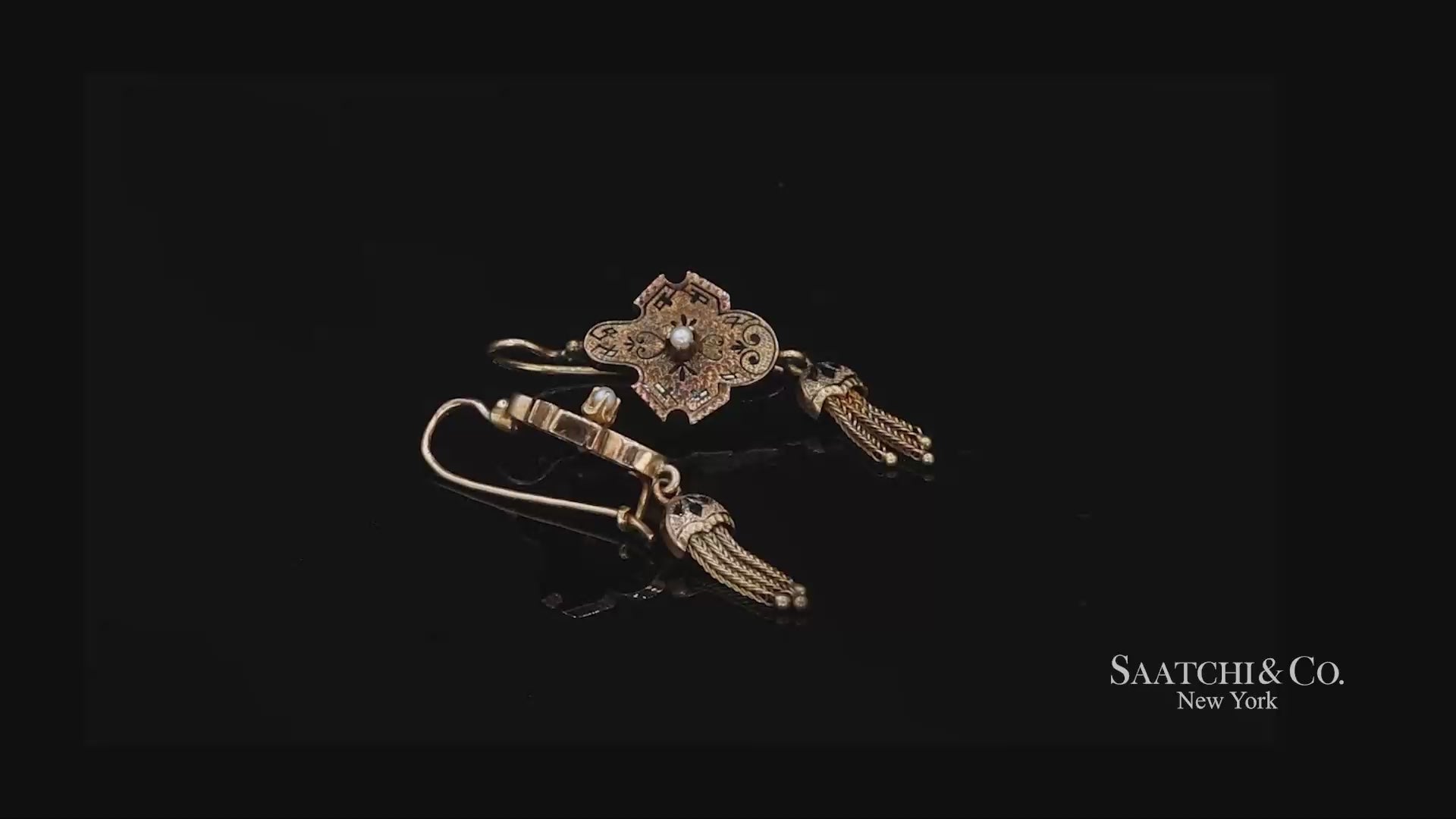 14K Yellow Gold Pearl Enamel Dangling Earring