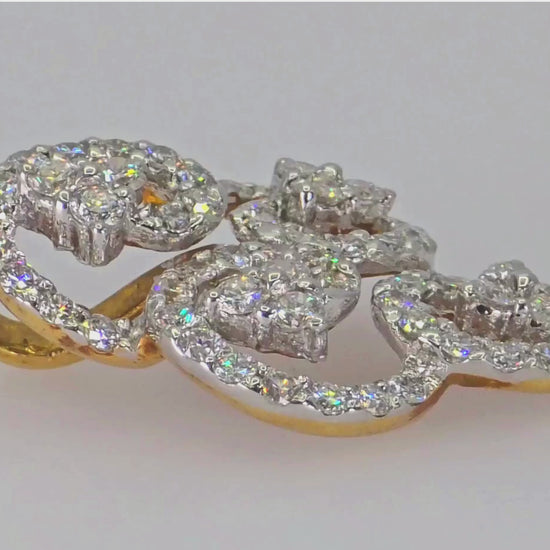 18k (750) White and Yellow Gold Natural Diamond Brooch / Pin