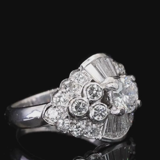 18k (750) White Gold  Natural White Diamond Cocktail Ring