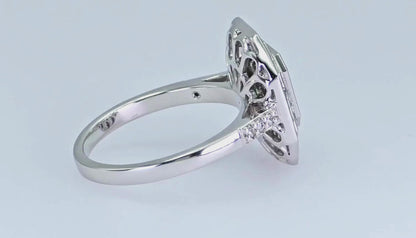 18K (750) Illusion Emerald Shape Natural Round VVS Diamond Sapphire Emerald Ring