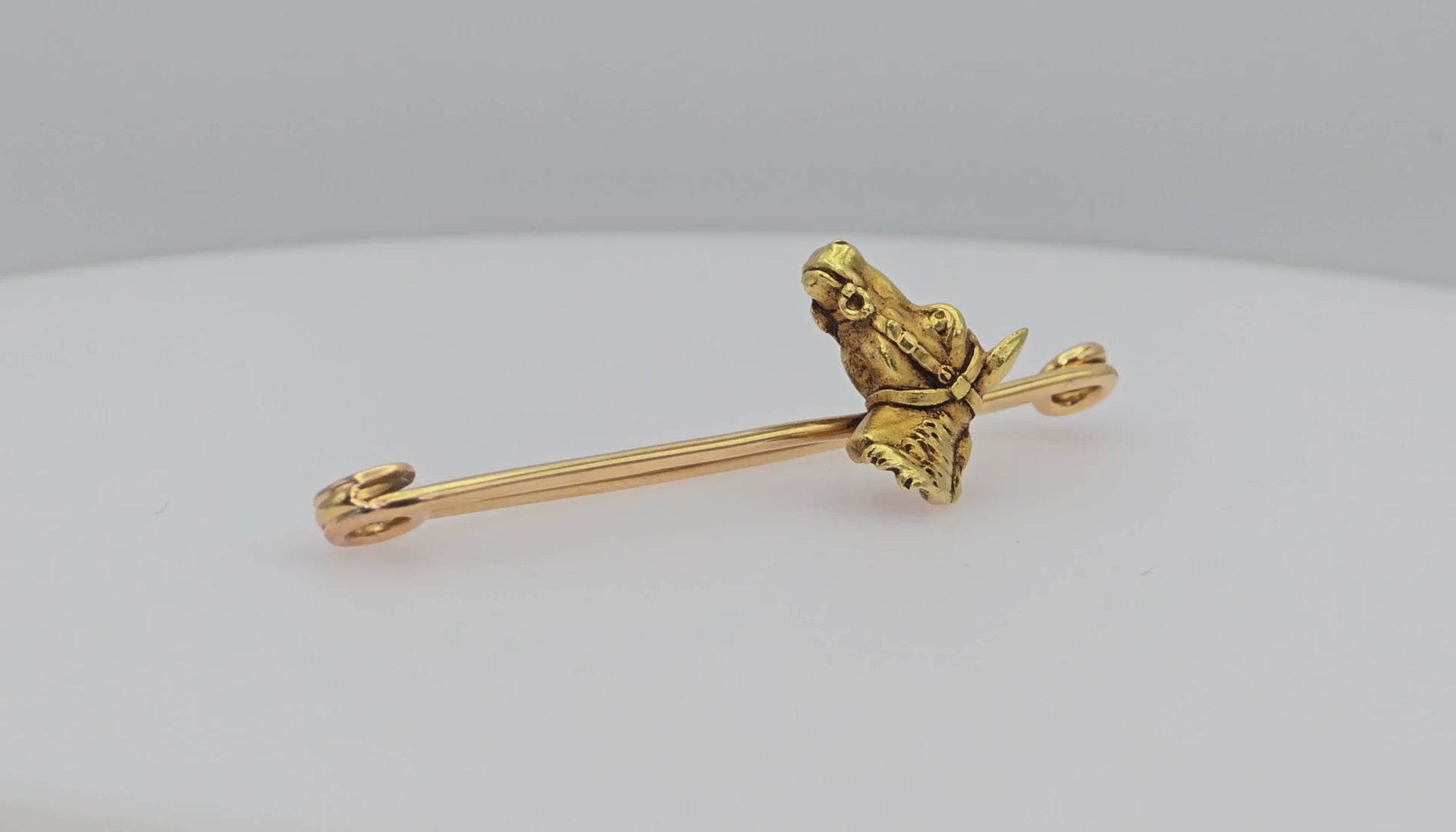 Vintage Horse Pin Brooch - 18K (750) Yellow Gold 7.8 Grams