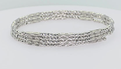 Platinum(950) : Bangle / Bracelet / Necklace / Chain - Magnetic Mechanism